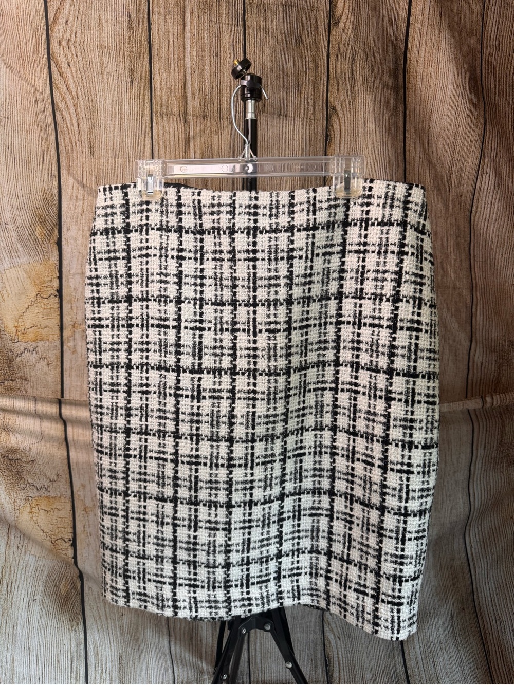 White House Black Market Black & White Tweed Plaid Pencil Skirt